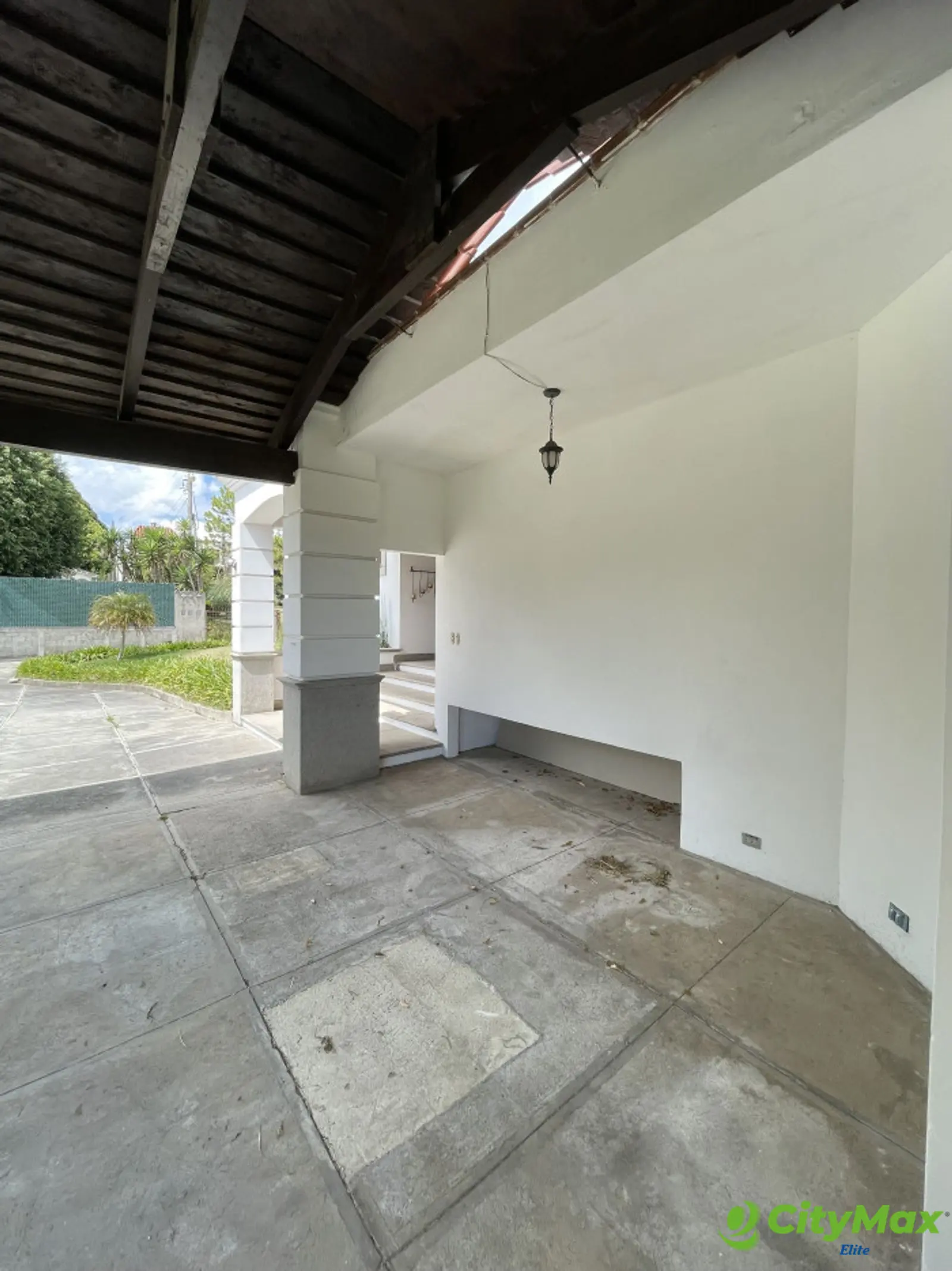 Casa de un nivel en Renta y Venta Km 18.5 CAES - car port