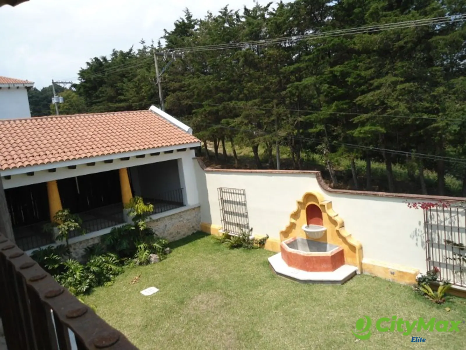 Casa en venta o alquiler en Muxbal Guatemala - foto 2