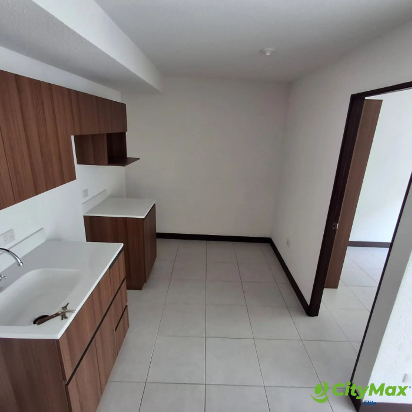 APARTAMENTO EN ALQUILER EN ZONA 1 - foto 7