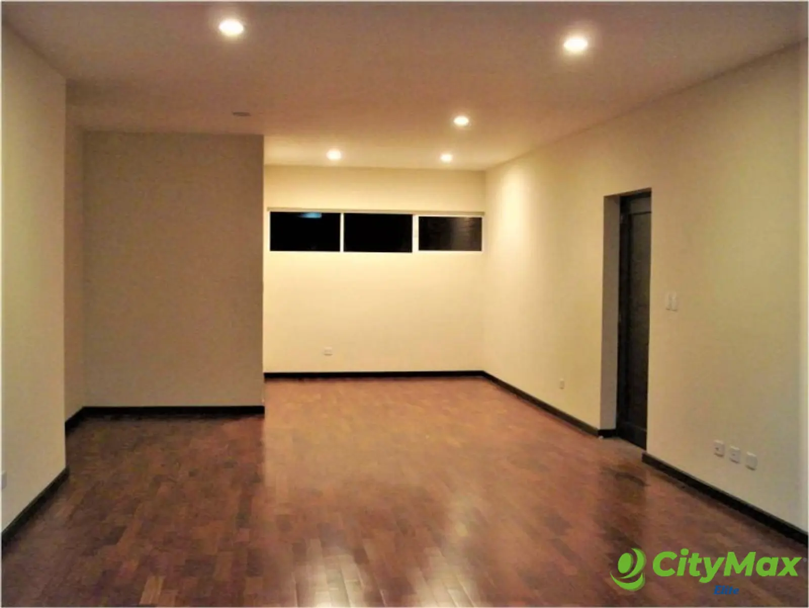 Amplio Apartamento en Venta en Montebello!! - foto 2
