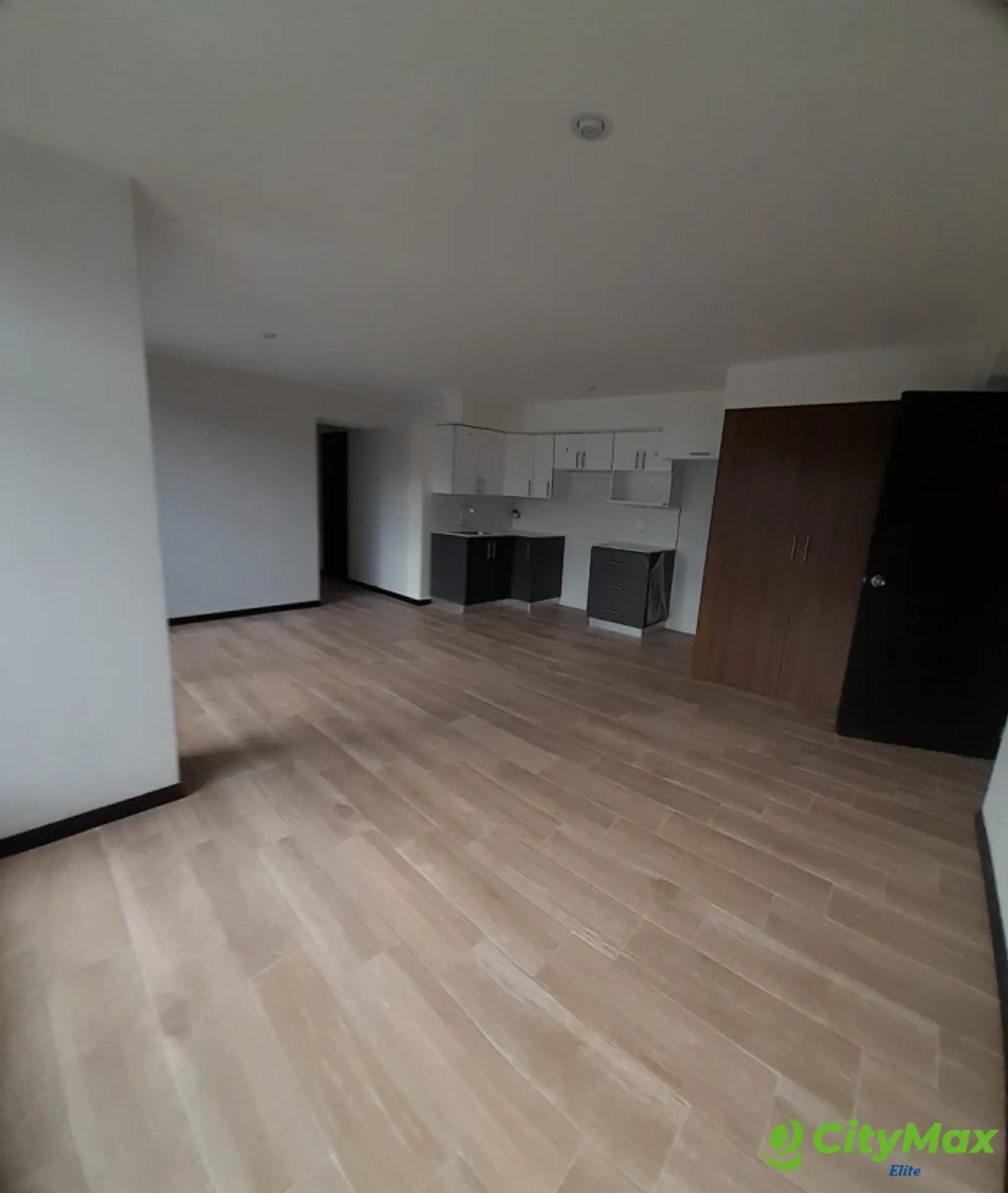 Apartamento en renta y venta en Santa Catarina Pinula - foto 4