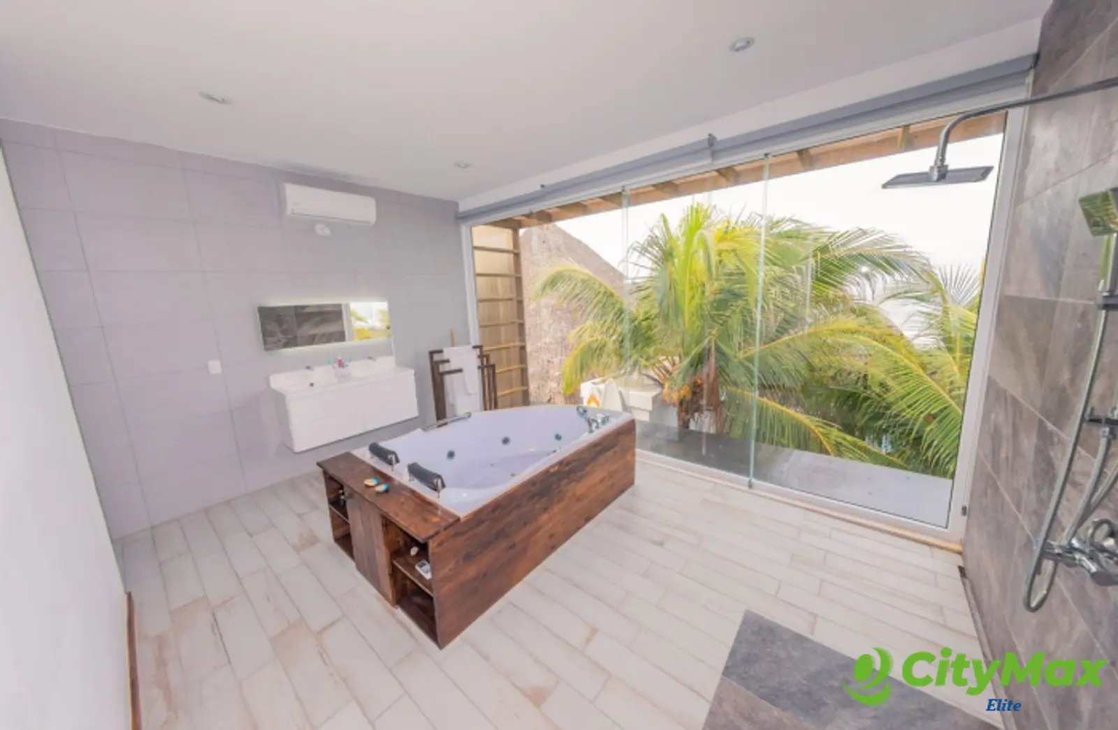 Venta Casa Vacacional a orillas de Playa Monterrico - foto 11