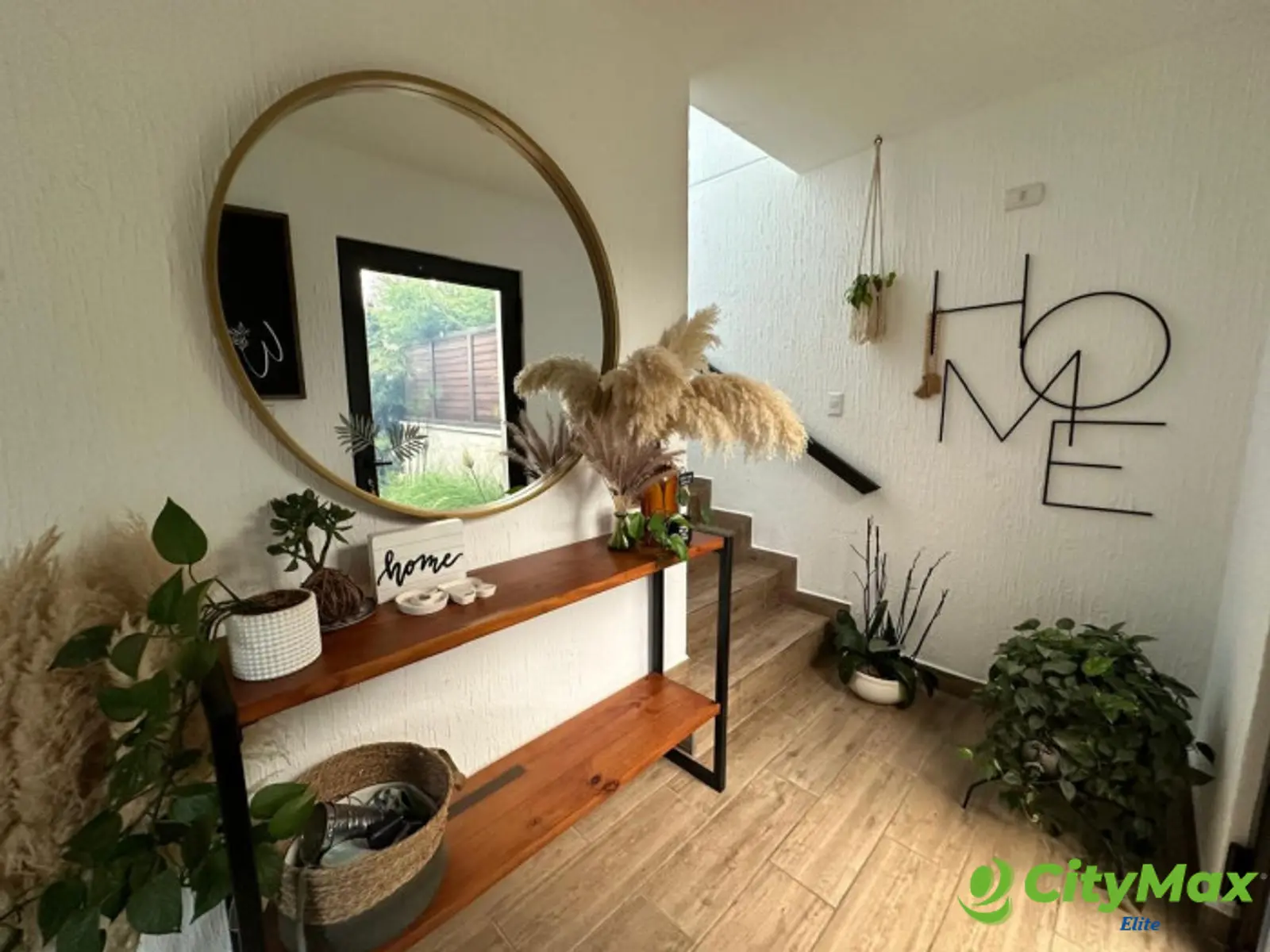 Casa en venta en Serena de Arrazola Fraijanes - foto 2