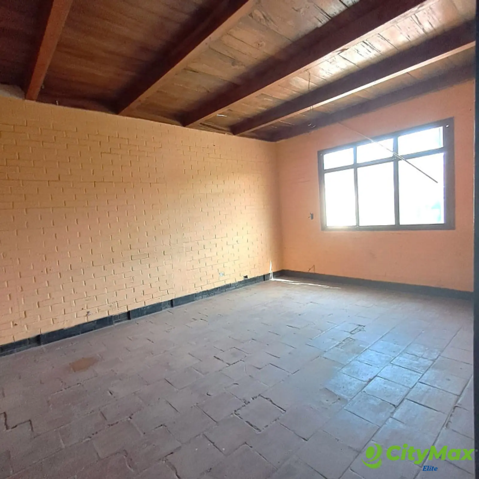 TERRENO + CASA EN ALQUILER EN CIUDAD VIEJA - foto 2