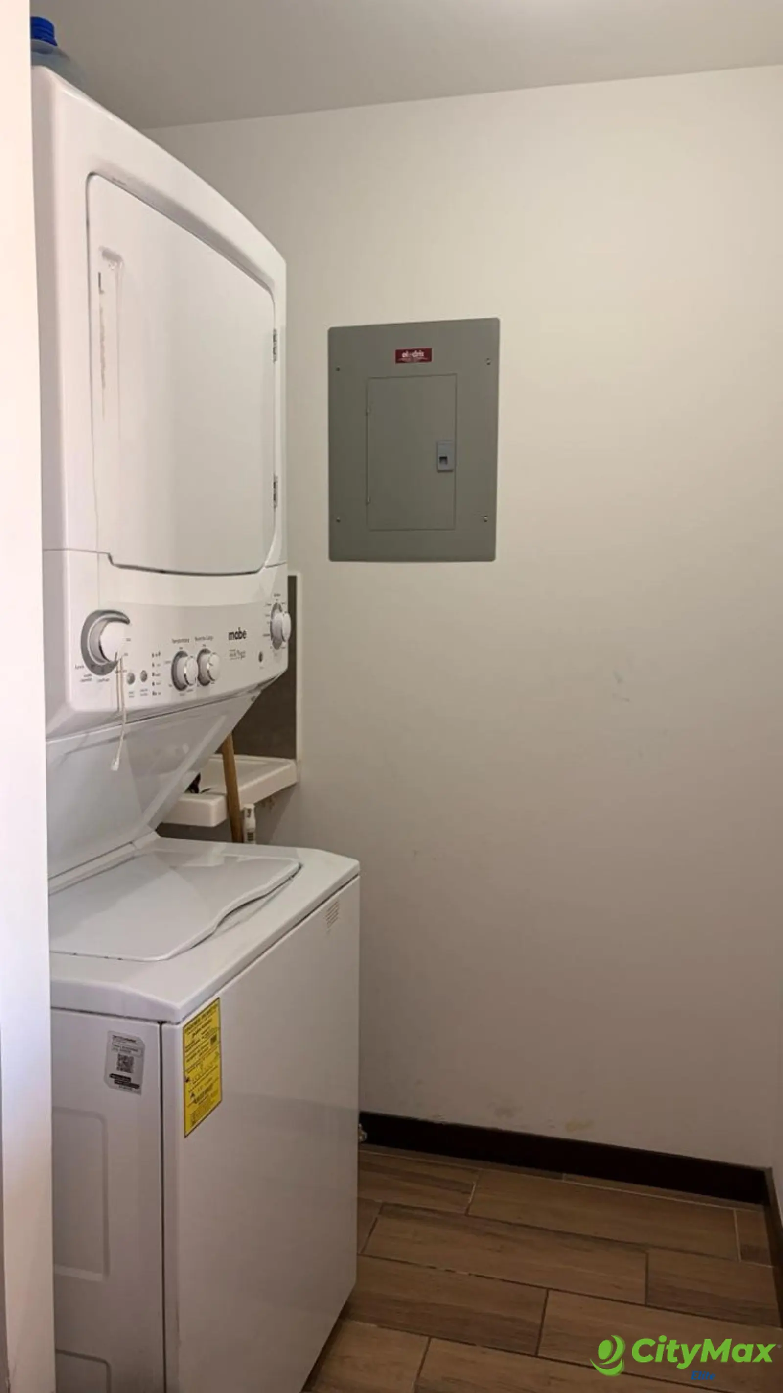 Venta de Apartamento en Torre Vertical, Zona 12 - foto 11