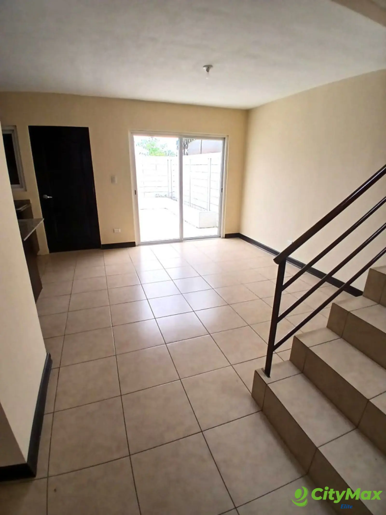 Casa en Venta en La Reserva, Carretera a El Salvador  - foto 3
