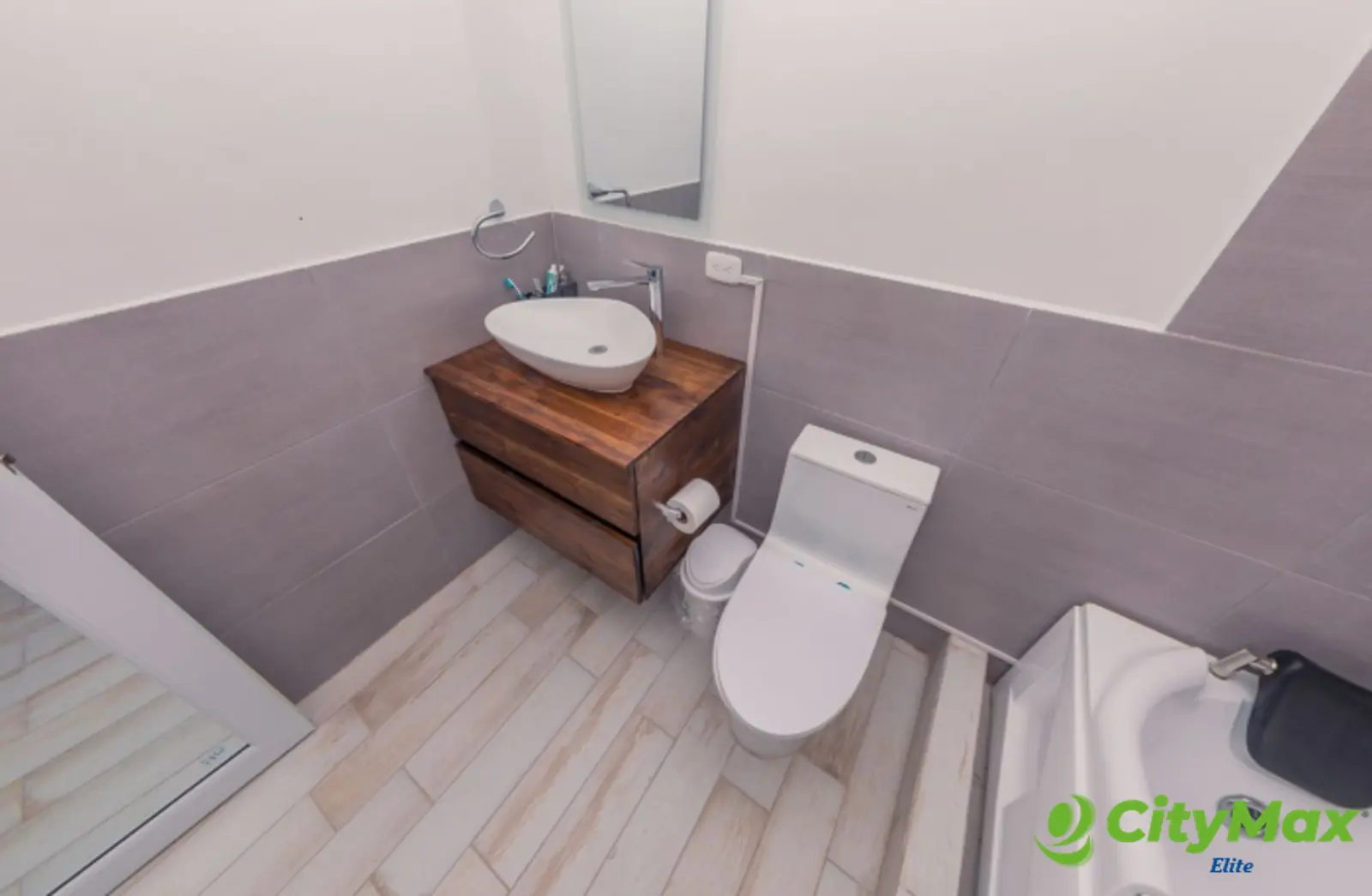 Venta Casa Vacacional a orillas de Playa Monterrico - foto 26