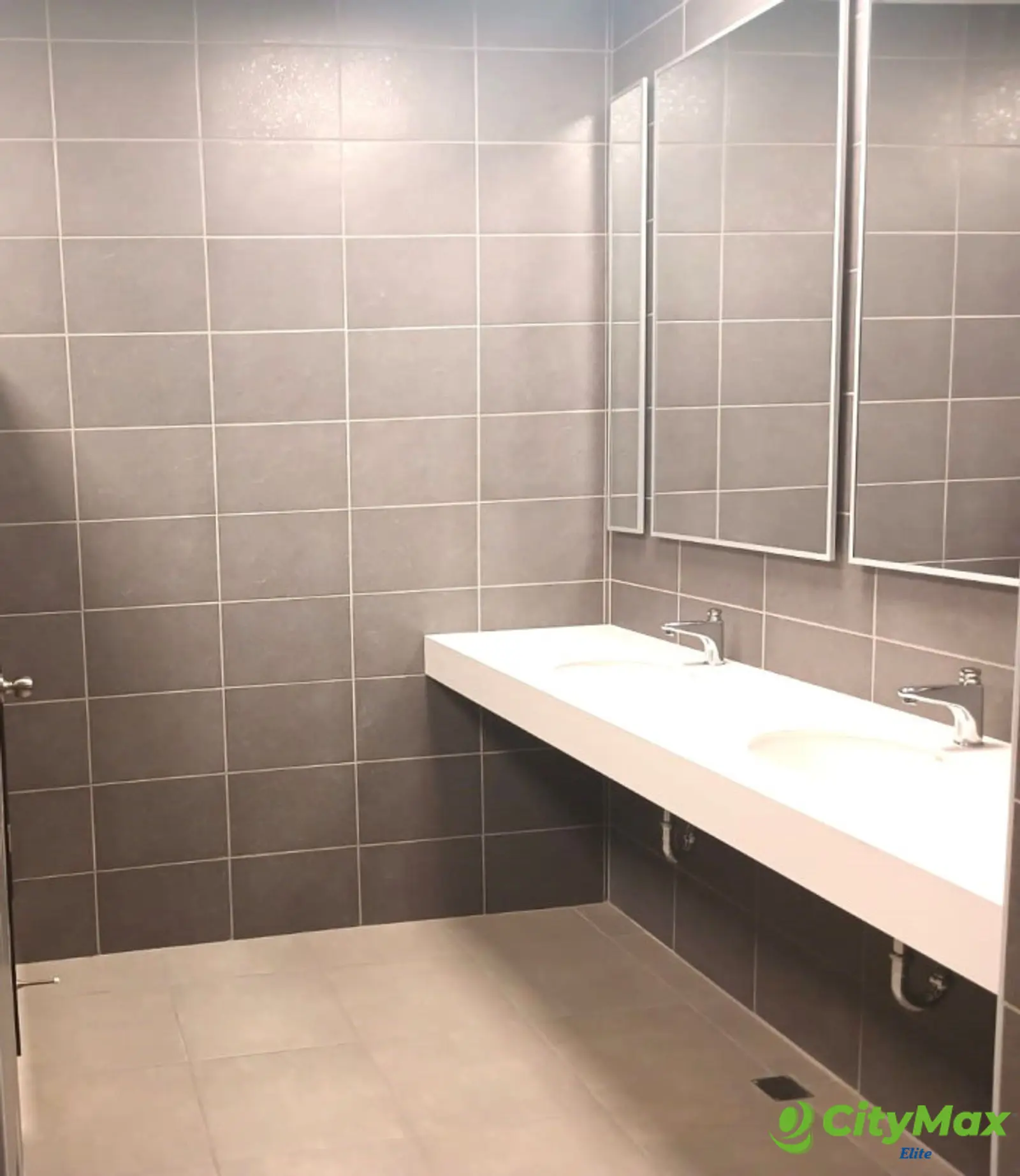 Edificio en Alquiler en zona 10 - Por estrenar !! - foto 28
