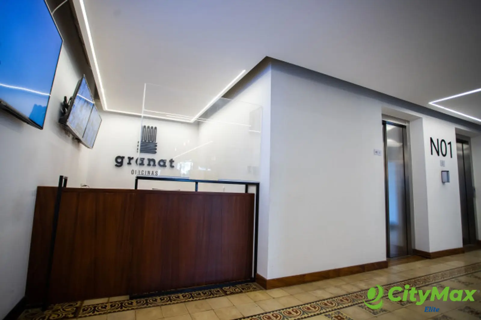 Oficinas en venta en zona 4 para inversión - foto 2