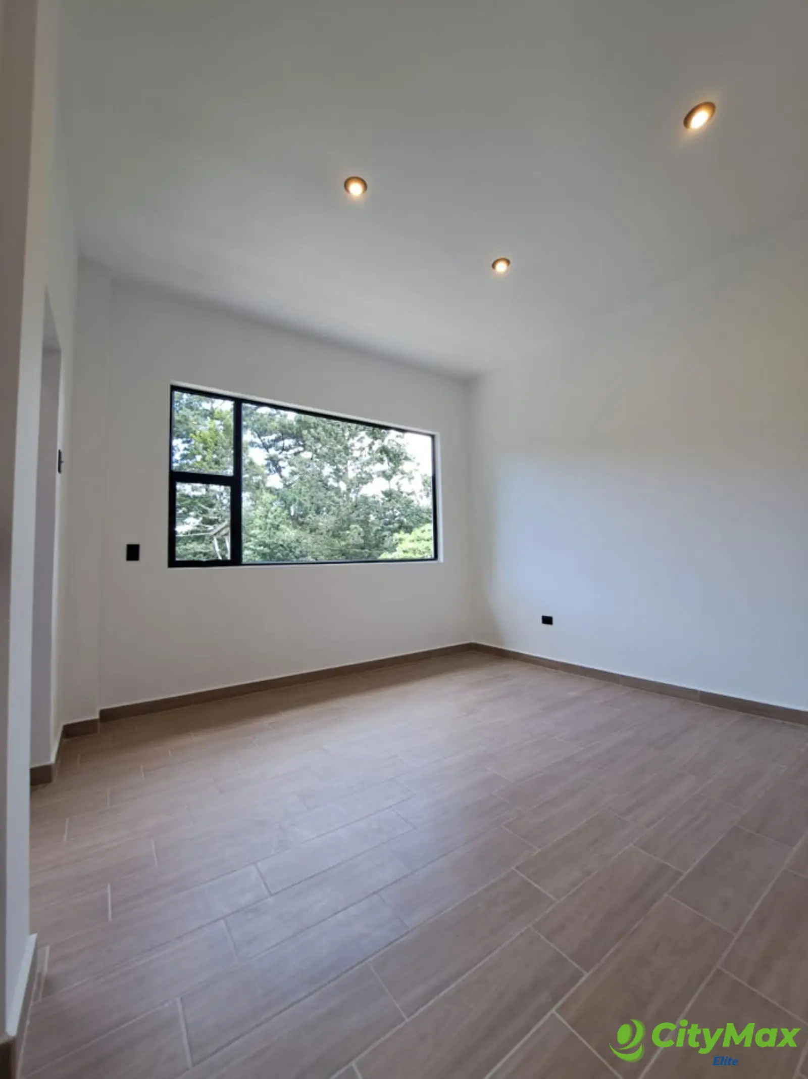 Moderna casa en venta en Terravista km 16.5 CAES - foto 14