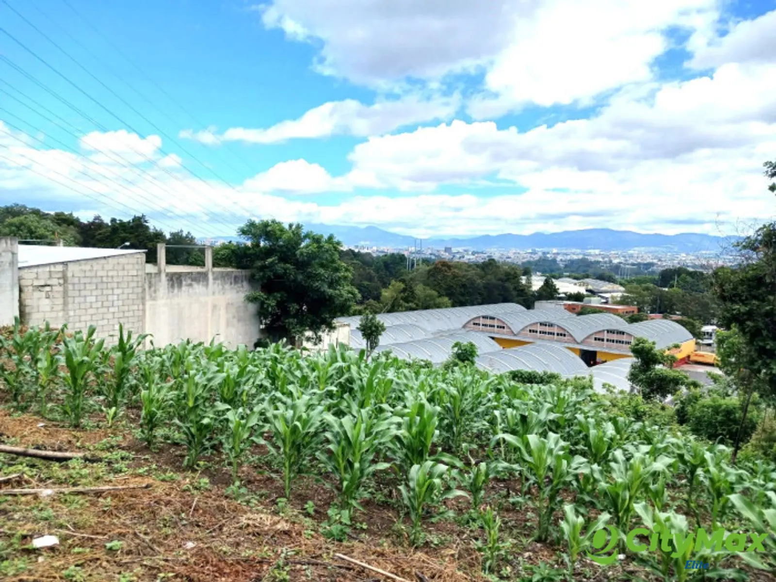 Terreno en Venta cerca de Calzada La Paz, en Zona 17 - foto 2