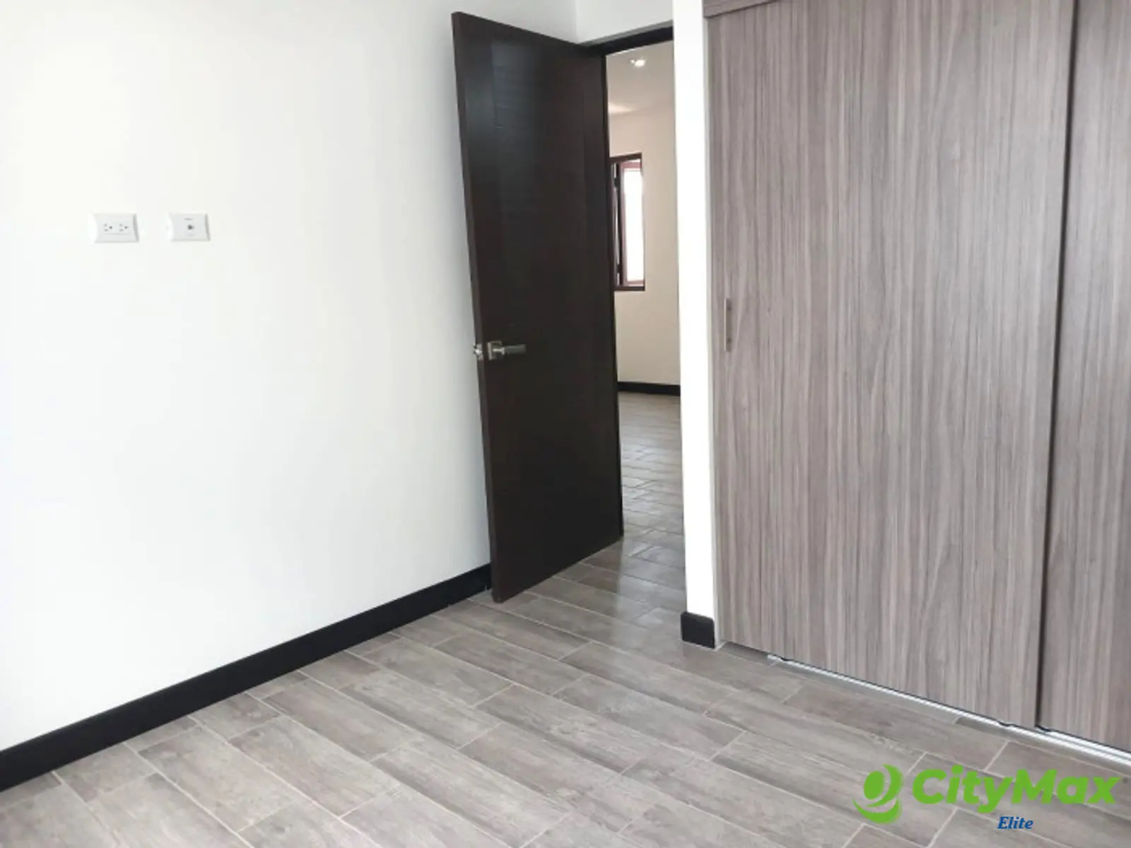 CASA A ESTRENAR EN ALQUILER EN FRAIJANES - foto 10