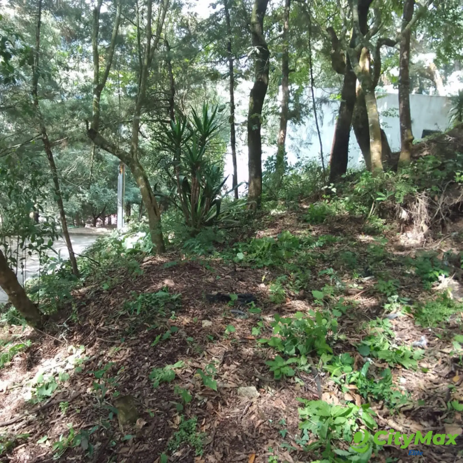 Terreno Residencial en Venta - Santa Lucia Milpas Altas - foto 8